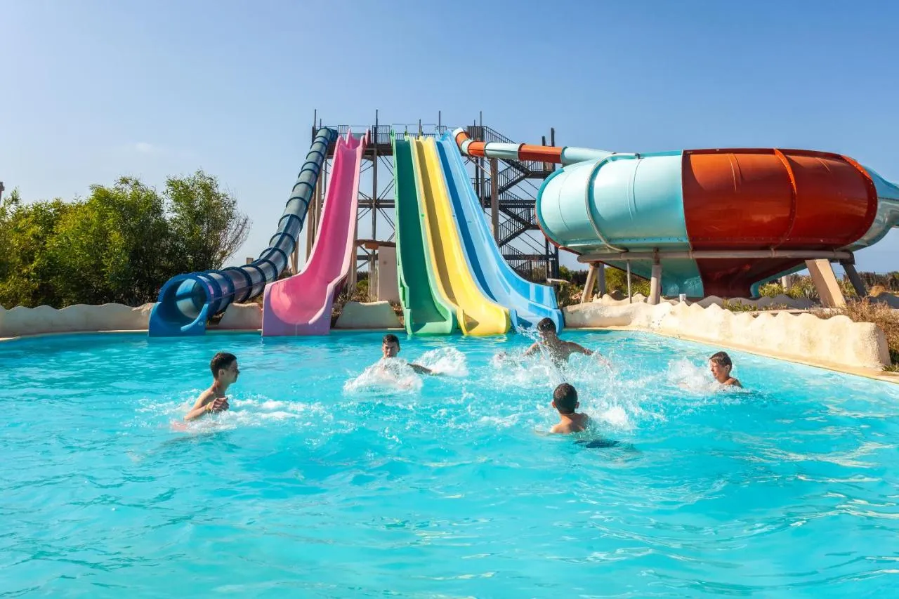 Aqua Resort - photo 11